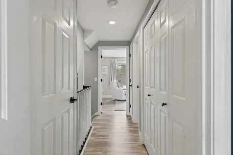 10 Cresfield Terrace Portland ME 04103