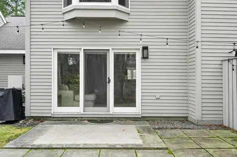 10 Cresfield Terrace Portland ME 04103