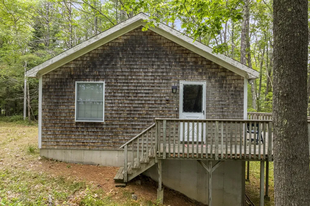 124 Main Road Westport Island ME 04578