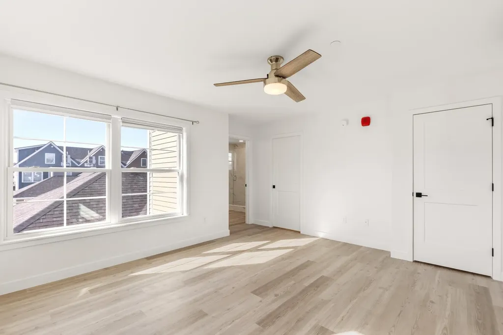 12 Pacer Way Scarborough ME 04074