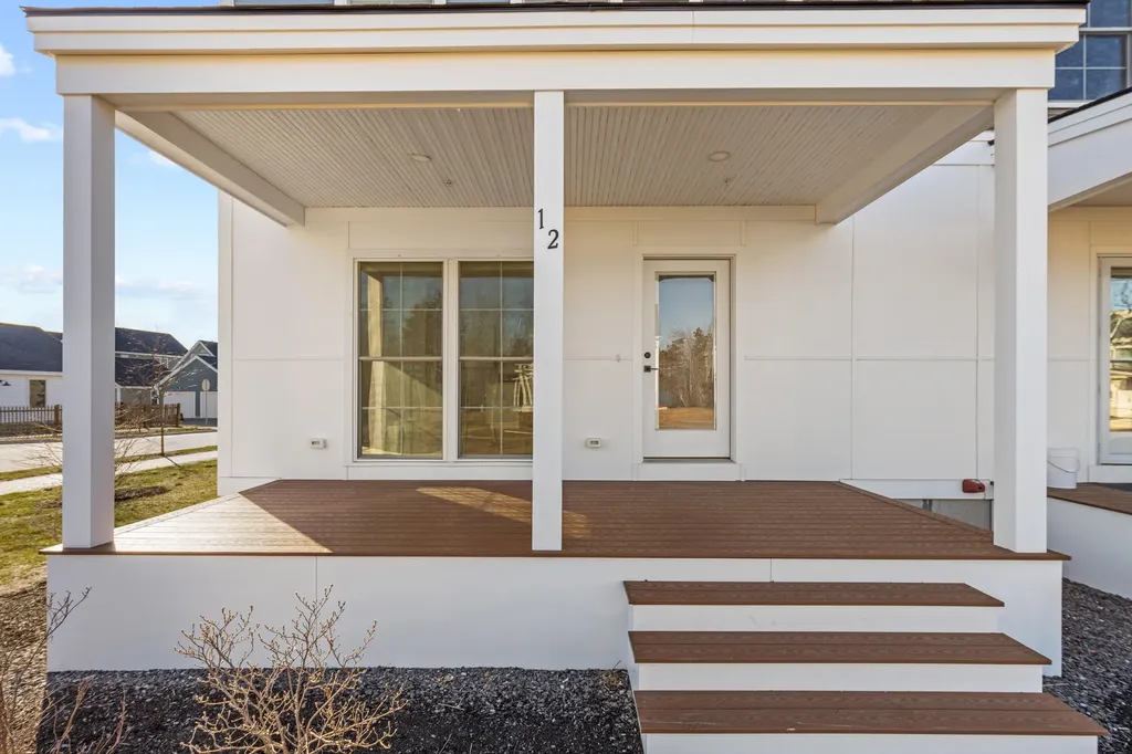 12 Pacer Way Scarborough ME 04074