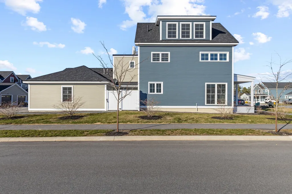 12 Pacer Way Scarborough ME 04074