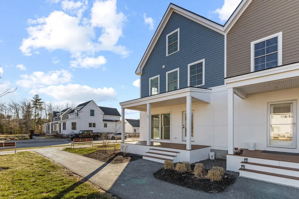 12 Pacer Way Scarborough ME 04074