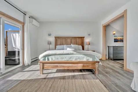 19 Crescent Beach Road Owls Head ME 04854