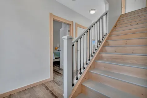 19 Crescent Beach Road Owls Head ME 04854