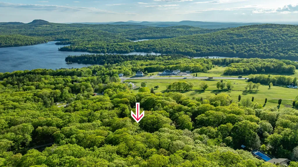 57 Sunset Road Dedham ME 04429