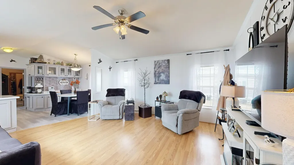 25 Sarah Avenue Lewiston ME 04240