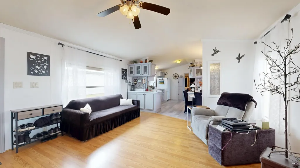 25 Sarah Avenue Lewiston ME 04240