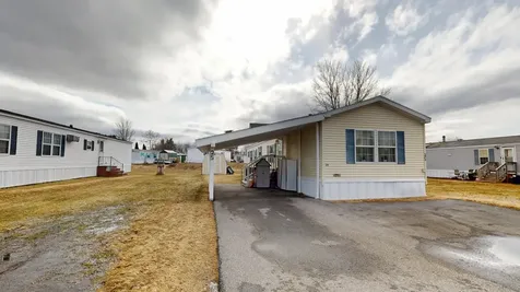 25 Sarah Avenue Lewiston ME 04240