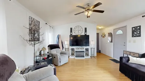 25 Sarah Avenue Lewiston ME 04240