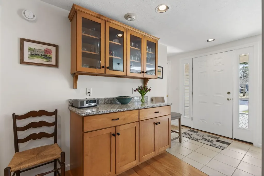 63 Shiretowne Common Drive Kennebunk ME 04043