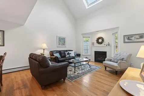 63 Shiretowne Common Drive Kennebunk ME 04043