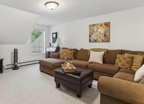 63 Shiretowne Common Drive Kennebunk ME 04043