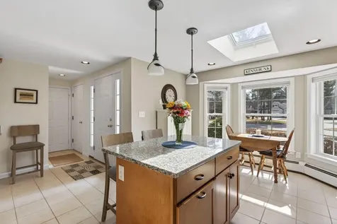 63 Shiretowne Common Drive Kennebunk ME 04043