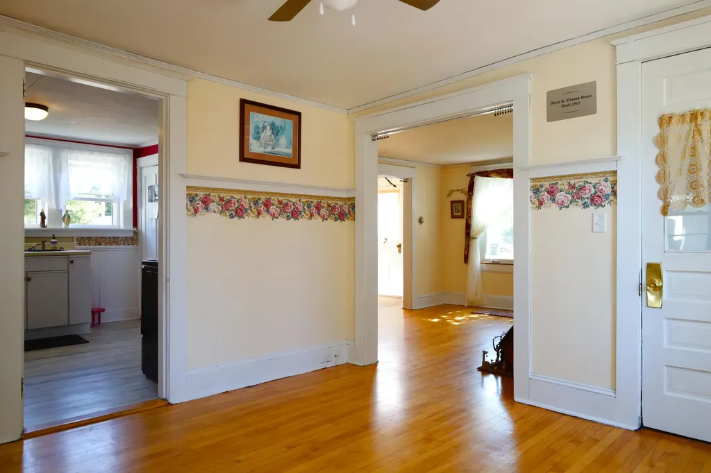 42 Thirteenth Street Bangor ME 04401
