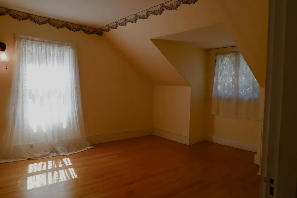 42 Thirteenth Street Bangor ME 04401