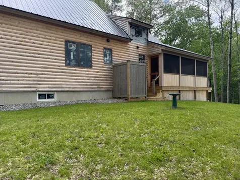 886 Middle Road Dresden ME 04342