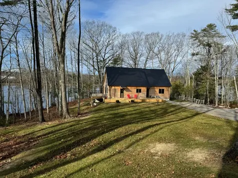 886 Middle Road Dresden ME 04342