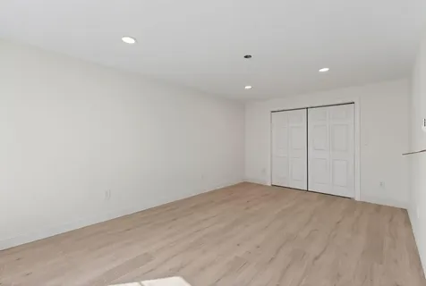 33 Pinecrest Lane Pittston ME 04345