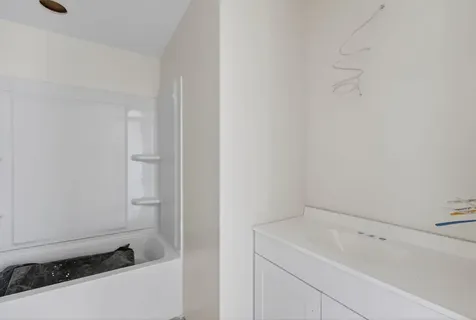 33 Pinecrest Lane Pittston ME 04345