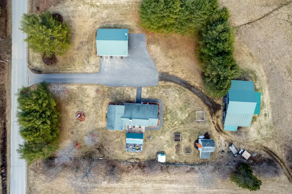 18 Hodgdon Road Levant ME 04456