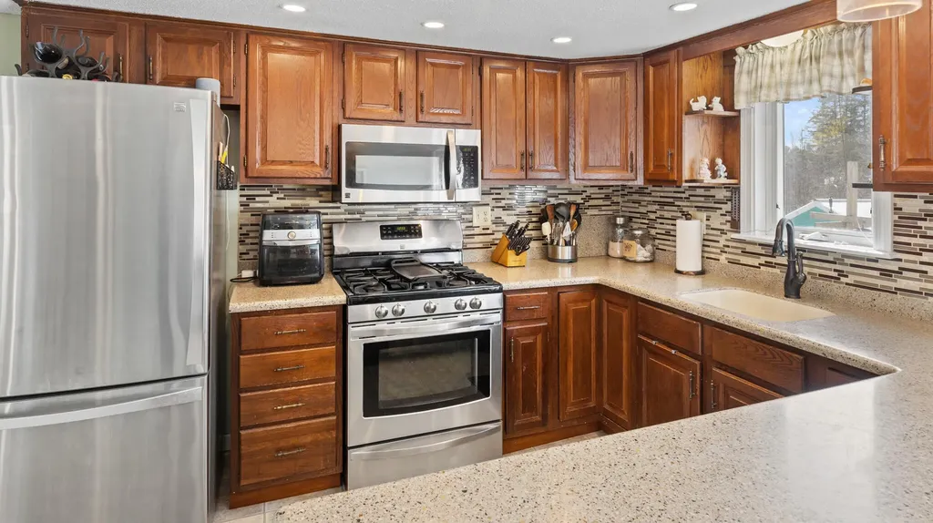18 Hodgdon Road Levant ME 04456