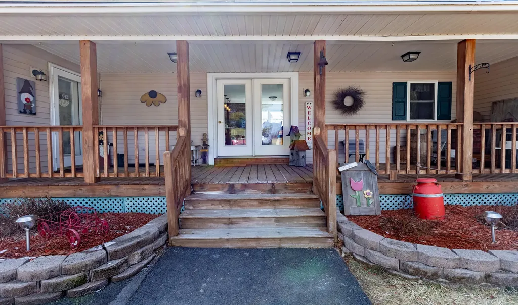 18 Hodgdon Road Levant ME 04456