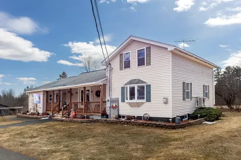 18 Hodgdon Road Levant ME 04456