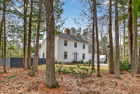 2 Beech Drive Brunswick ME 04011