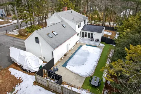 2 Beech Drive Brunswick ME 04011