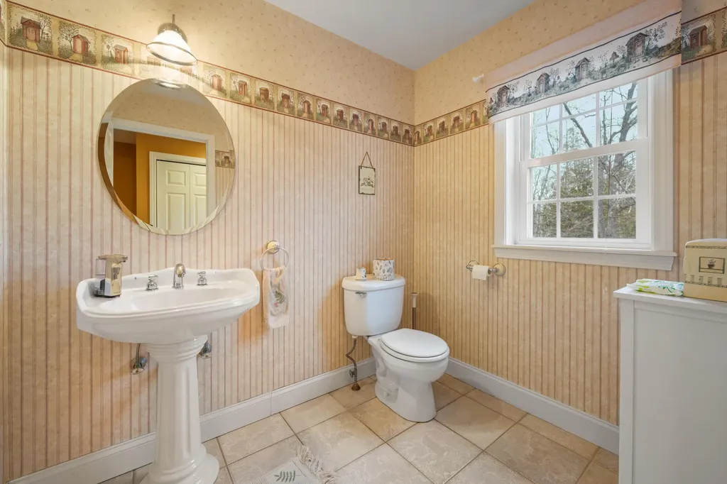 27 Town Farm Road Hampden ME 04444