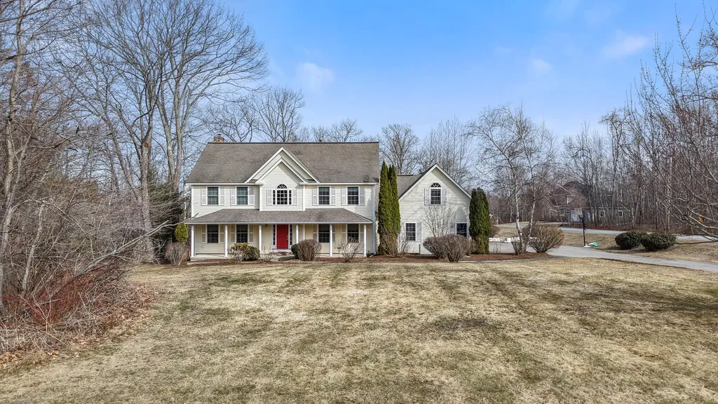 27 Town Farm Road Hampden ME 04444