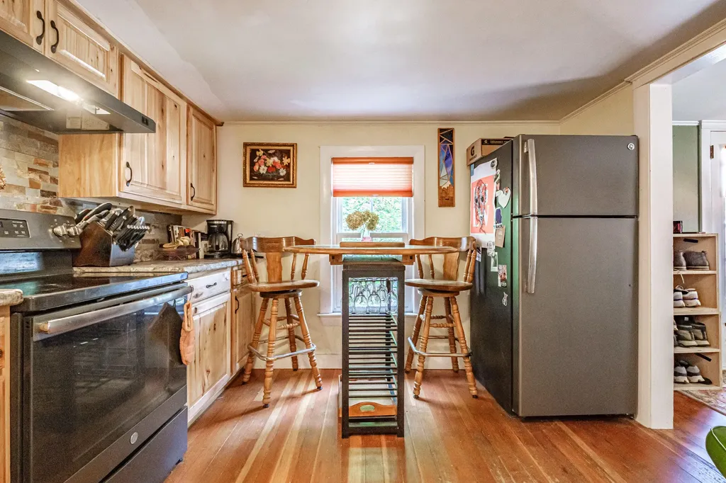 7 Preston Way Cumberland ME 04021