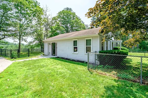 7 Preston Way Cumberland ME 04021