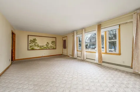 24 Highland Avenue Lewiston ME 04240