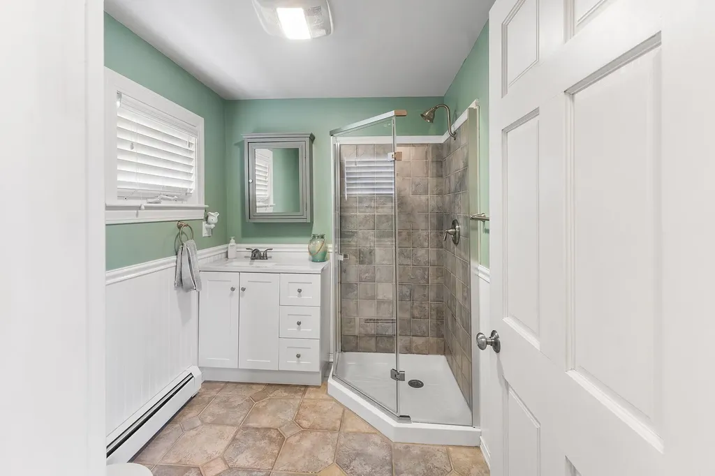 50 Paul Street Auburn ME 04210