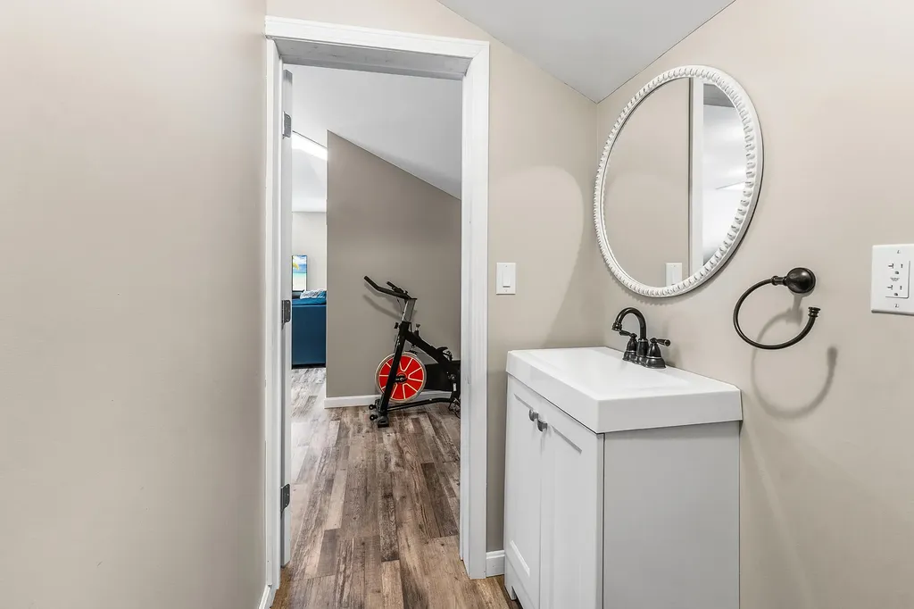 50 Paul Street Auburn ME 04210