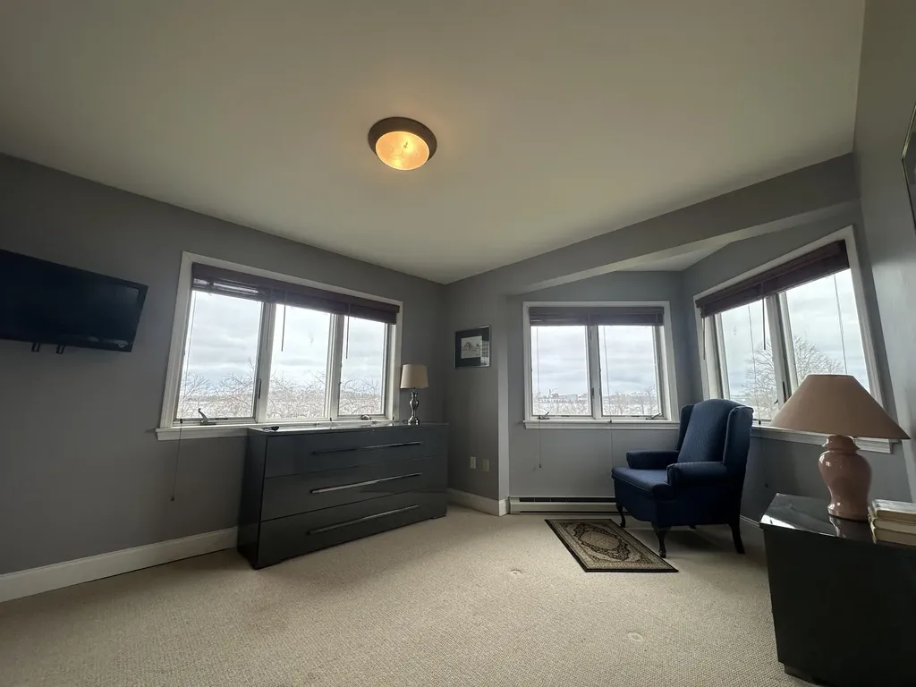 39 Back Cove Road Portland ME 04103