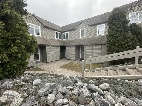 39 Back Cove Road Portland ME 04103