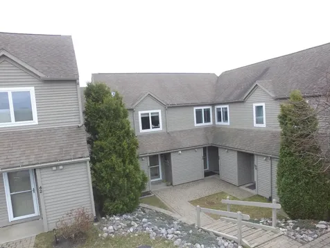 39 Back Cove Road Portland ME 04103