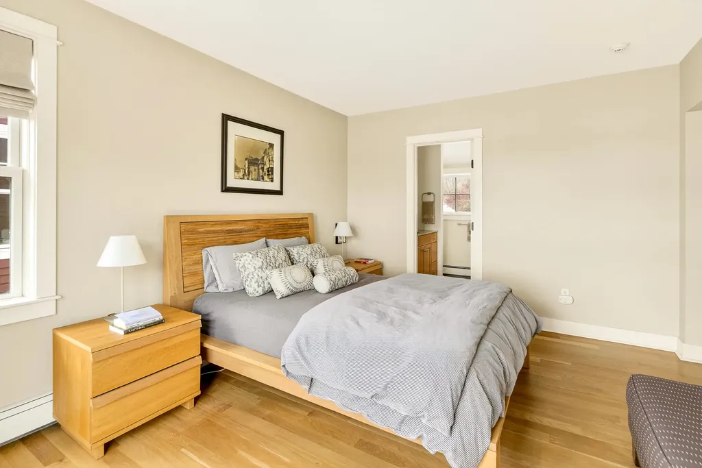 51 Powerhouse Hill Lane Rockport ME 04856