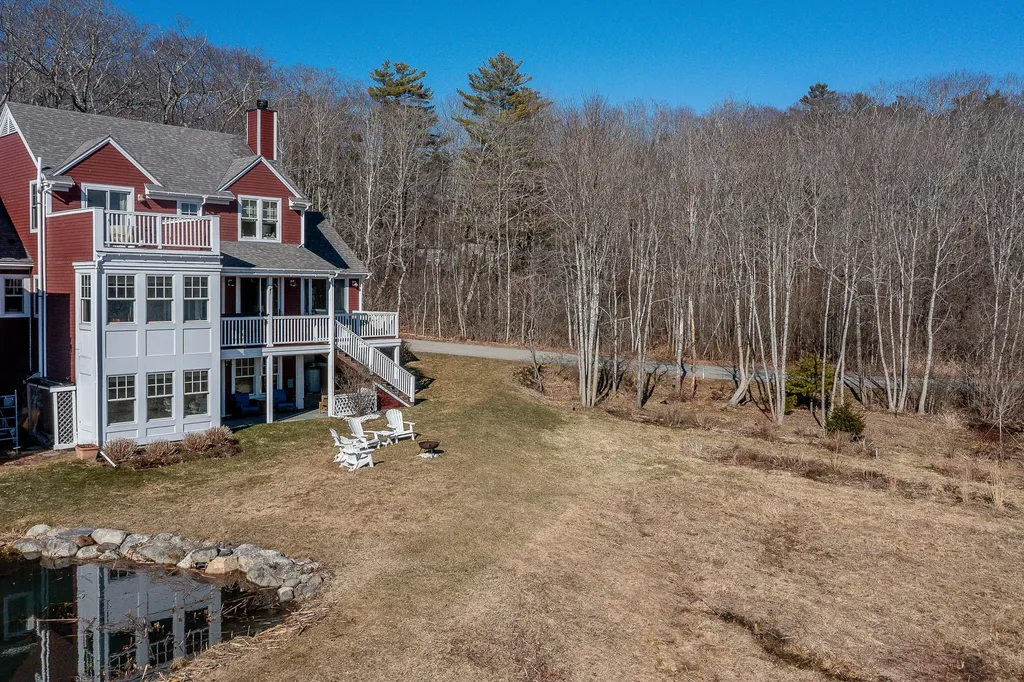 51 Powerhouse Hill Lane Rockport ME 04856