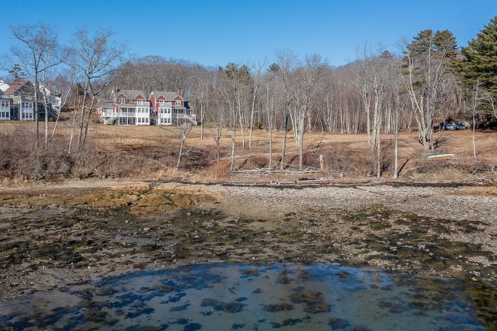 51 Powerhouse Hill Lane Rockport ME 04856