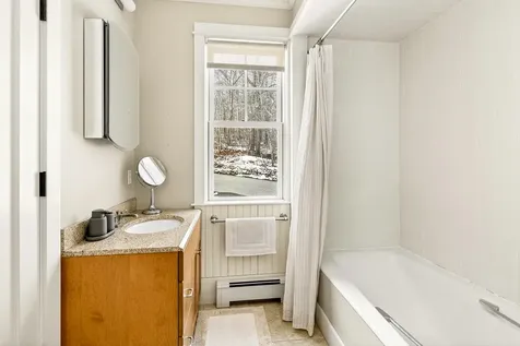 51 Powerhouse Hill Lane Rockport ME 04856