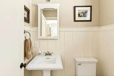 51 Powerhouse Hill Lane Rockport ME 04856