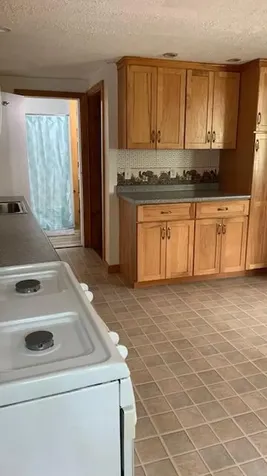 556 Sabattus Road Sabattus ME 04280