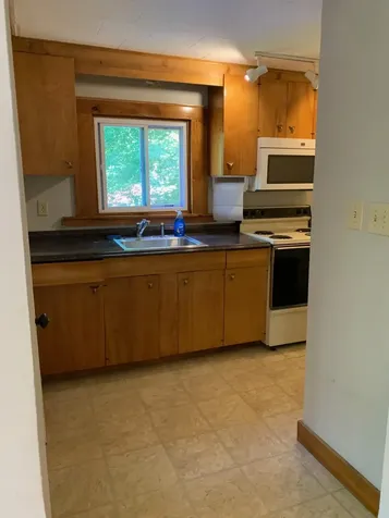 556 Sabattus Road Sabattus ME 04280