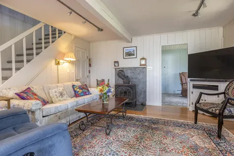 364 Island Avenue Portland ME 04108