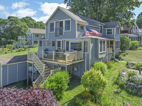 364 Island Avenue Portland ME 04108