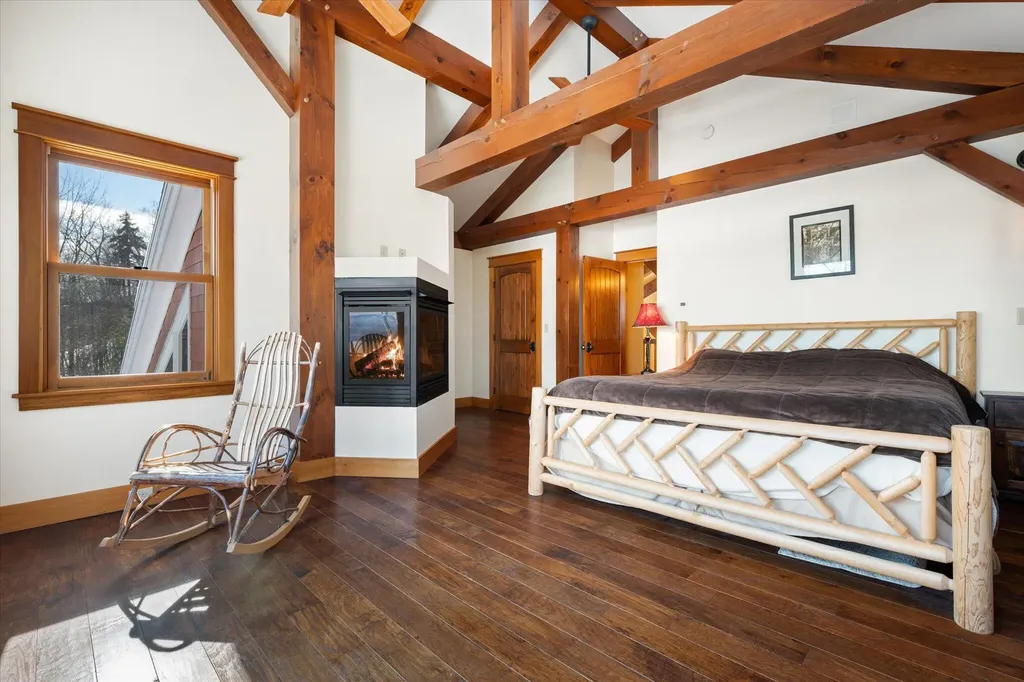 172 Harfords Point Road Harfords Point Twp ME 04441